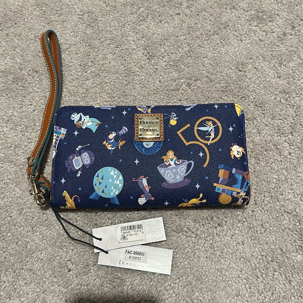 BNWT Walt Disney World 50th Anniversary Dooney and Bourke Wallet/Clutch
